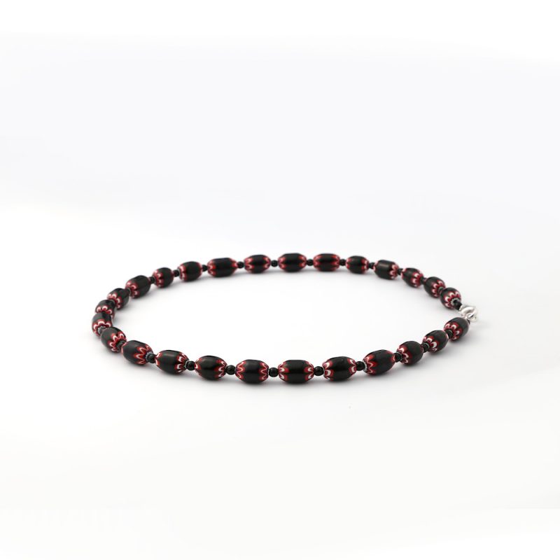 Chevron bead Necklace - Black white and red 50 cm