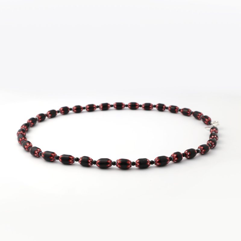 Chevron bead necklace - black white and red 60 cm